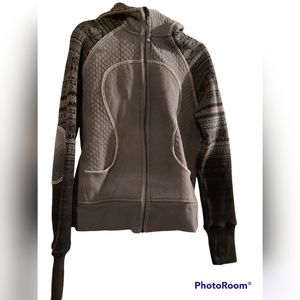 LULULEMON Special Edition GREY FAIR ISLE Quilted SCUBA Hoodie Zip Jacket Sz 12!